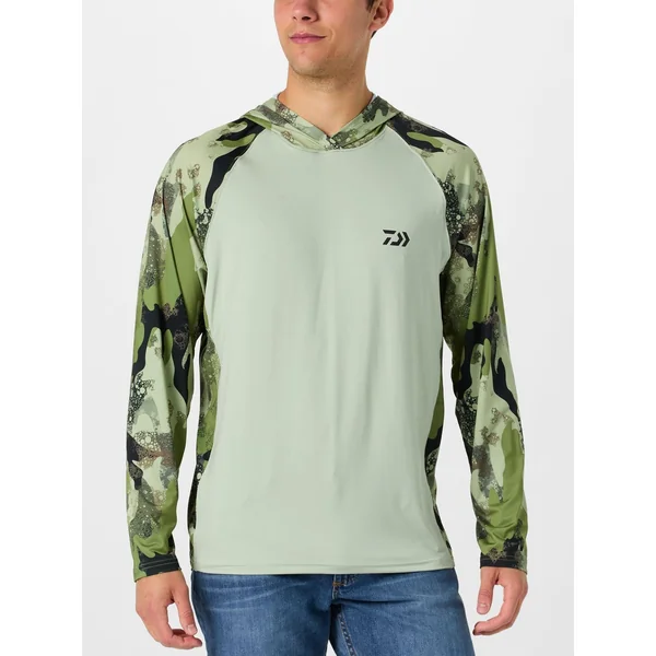 Daiwa D-Vec Woods Camo Hooded Sunshirt