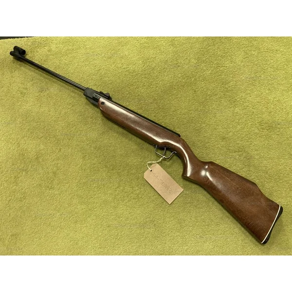 Preloved Cometa 200 .22 Air Rifle with Bag - Used