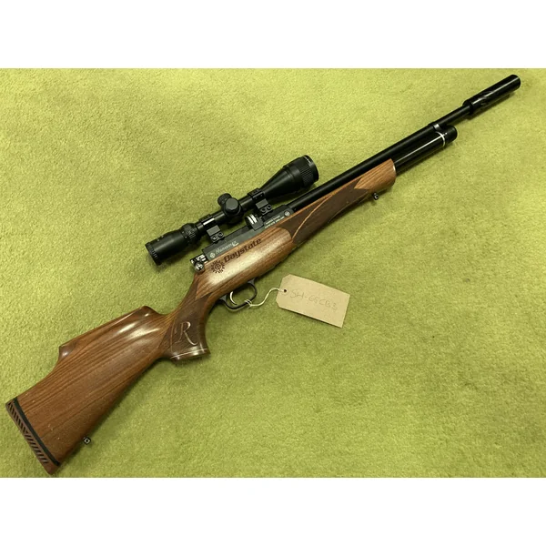 Preloved Daystate Huntsman Regal XL .177 18ft/lbs FAC Air Rifle with Scope Silencer and Bag - Used
