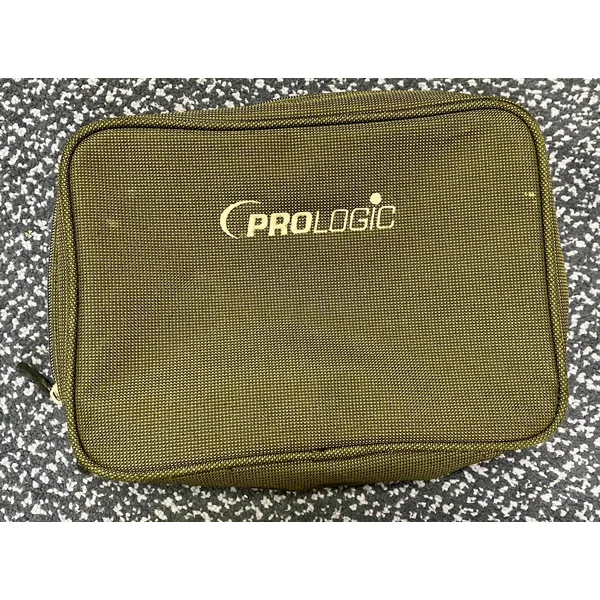 Preloved Prologic Rig Binder with 4 pouches - Used