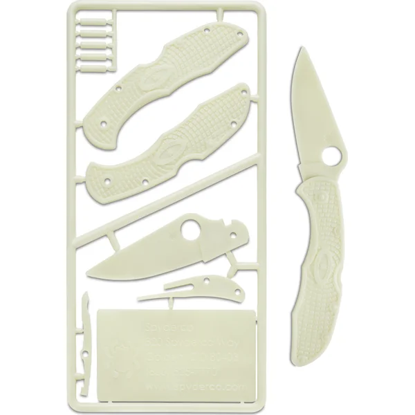 Spyderco Plastic Knife Kit Delica 4