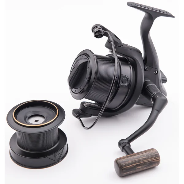 Wychwood Riot S Black Reels